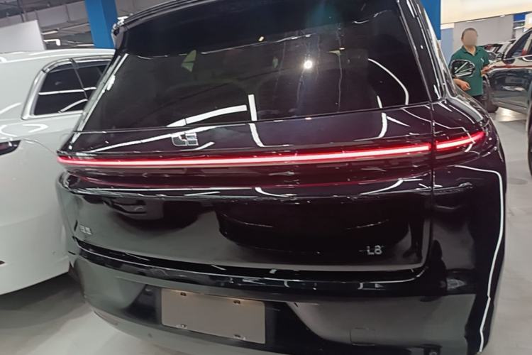 Used Li Auto L8 2023 Pro Model Rear