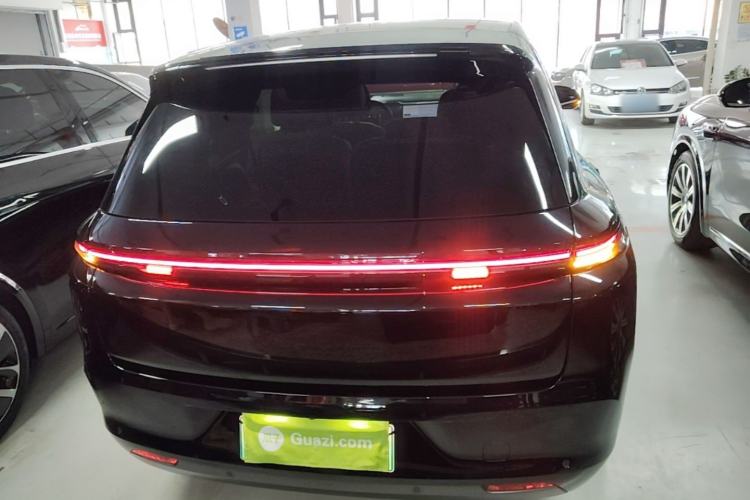 Used Li Auto L8 2023 Pro Model Rear