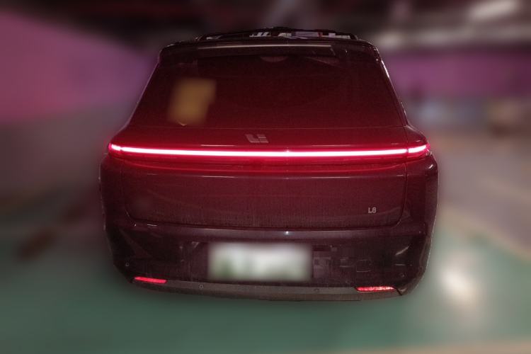 Used Li Auto L8 2023 Pro Model Rear