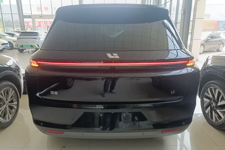 Used Li Auto L8 2023 Pro Model Rear