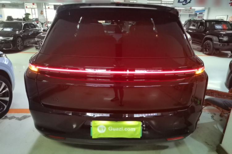 Used Li Auto L8 2023 Pro Model Rear