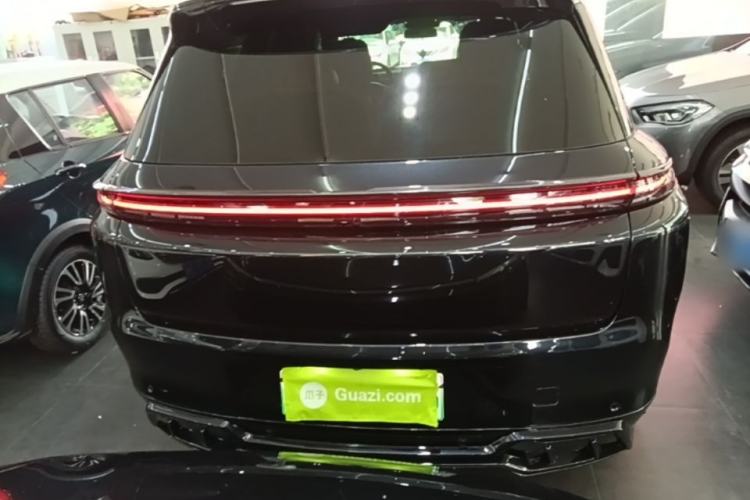 Used Li Auto L8 2023 Pro Model Rear