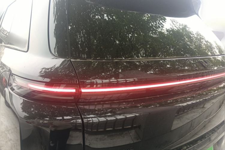 Used Li Auto L8 2023 Pro Model Rear
