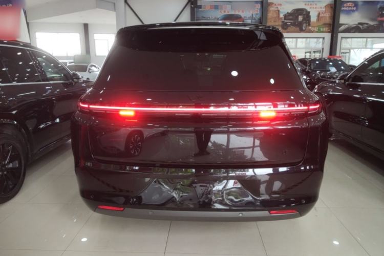 Used Li Auto L8 2023 Pro Model Rear