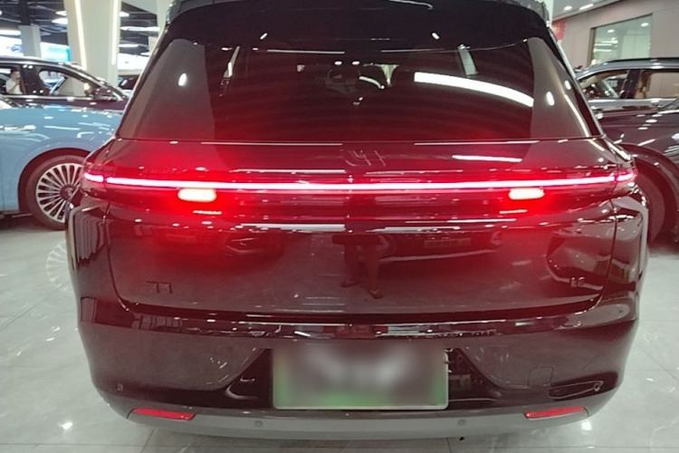 Used Li Auto L8 2023 Pro Model Rear