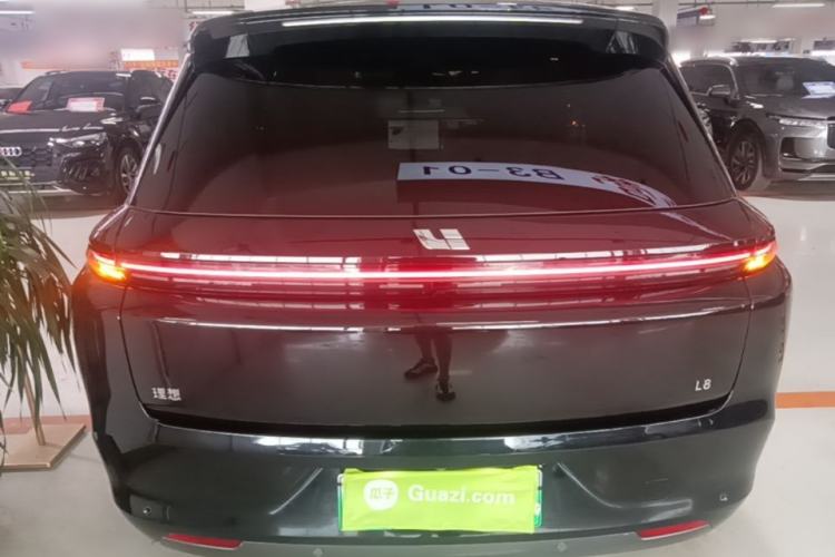 Used Li Auto L8 2023 Pro Model Rear