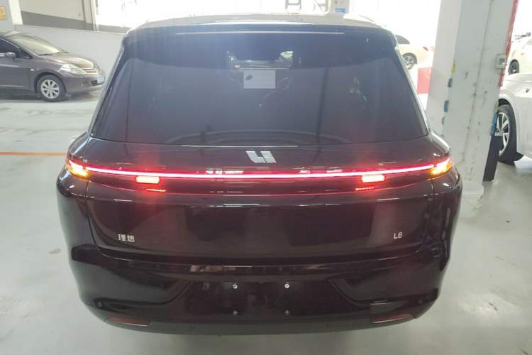 Used Li Auto L8 2023 Pro Model Rear