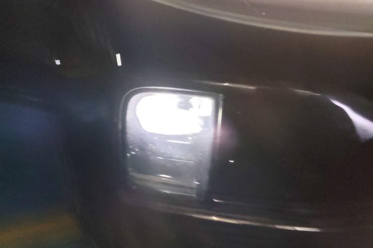 Used Li Auto L8 2023 Pro Model Right Front Headlight