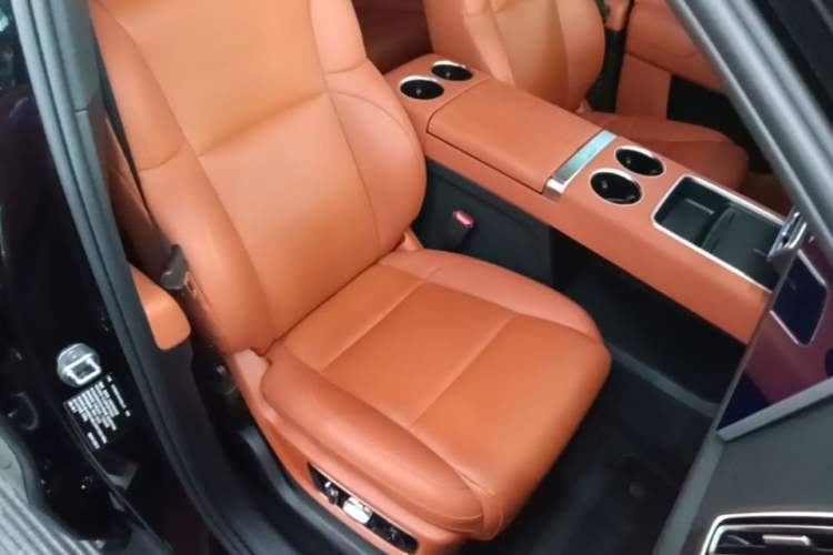 Used Li Auto L8 2023 Pro Model Right Front Seat