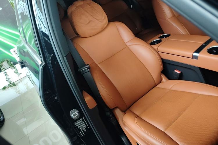 Used Li Auto L8 2023 Pro Model Right Front Seat