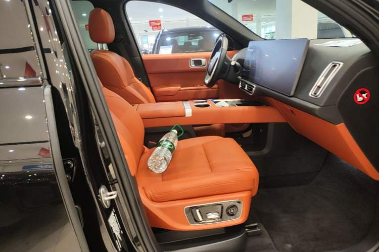 Used Li Auto L8 2023 Max model Right Front Seat