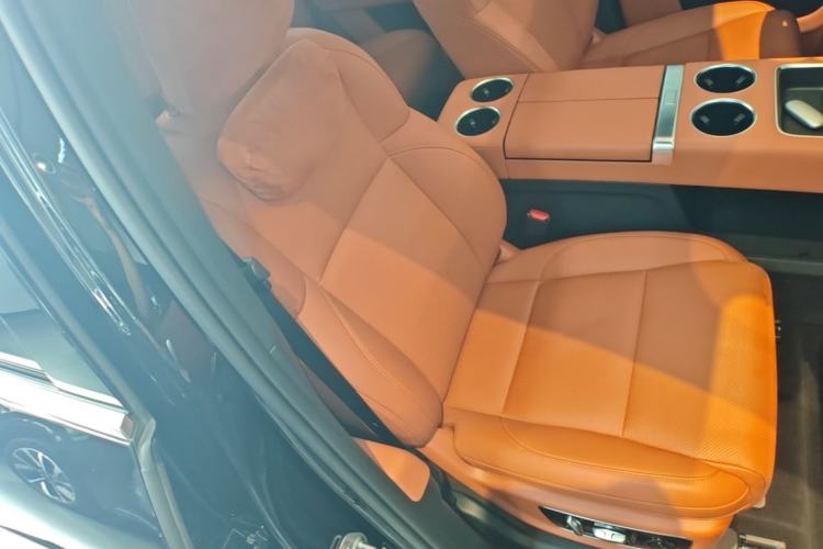 Used Li Auto L8 2023 Pro Model Right Front Seat