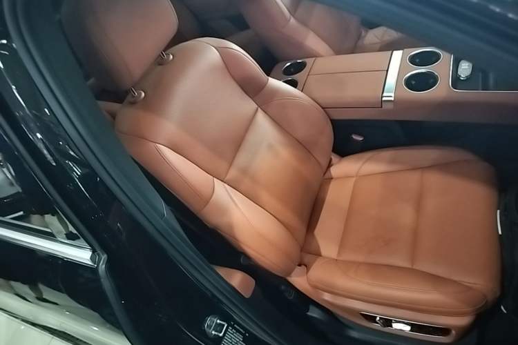 Used Li Auto L8 2023 Pro Model Right Front Seat