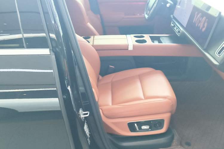 Used Li Auto L8 2023 Air model Right Front Seat