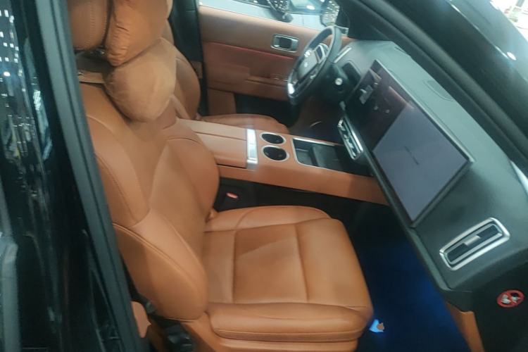 Used Li Auto L8 2023 Pro Model Right Front Seat