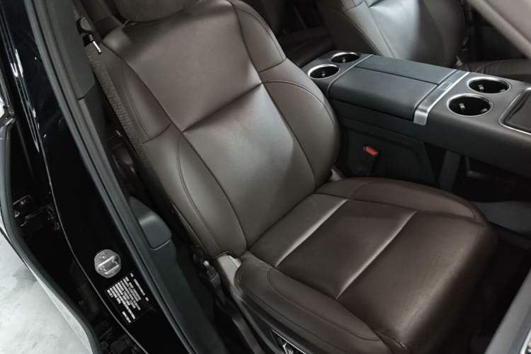 Used Li Auto L8 2023 Pro Model Right Front Seat
