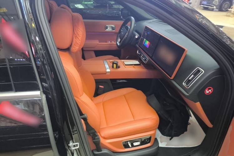 Used Li Auto L8 2023 Pro Model Right Front Seat