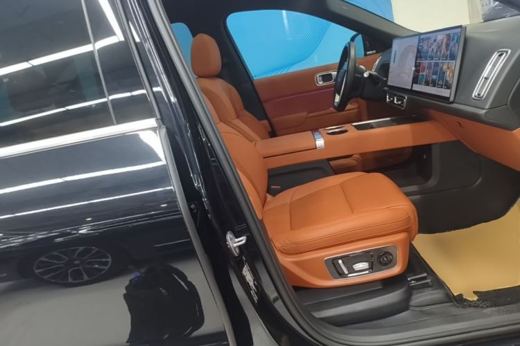 Used Li Auto L8 2023 Pro Model Right Front Seat