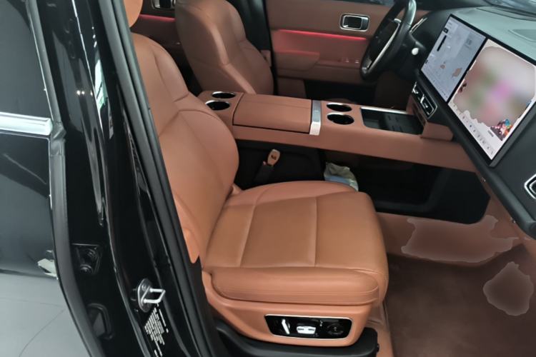 Used Li Auto L8 2023 Pro Model Right Front Seat