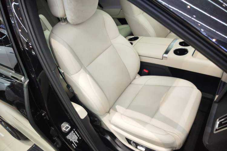 Used Li Auto L8 2023 Pro Model Right Front Seat