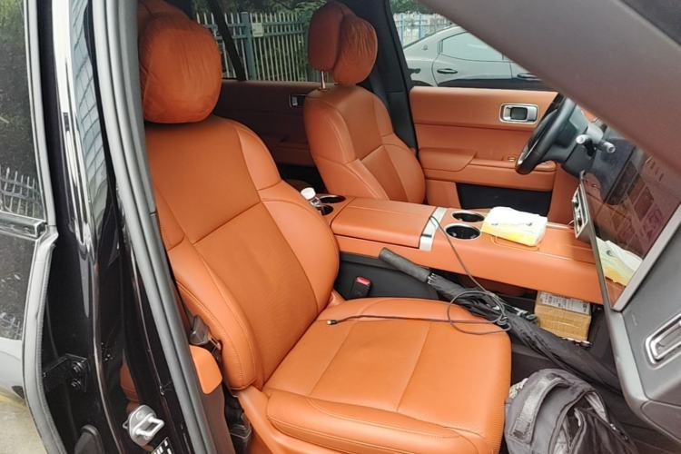 Used Li Auto L8 2023 Pro Model Right Front Seat