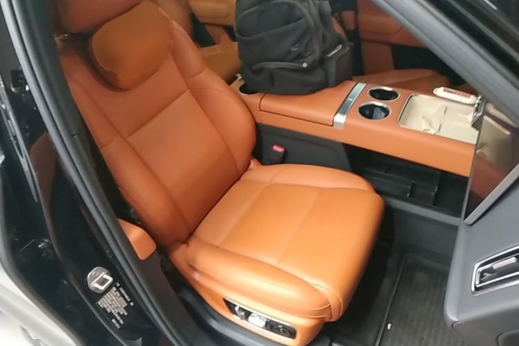 Used Li Auto L8 2023 Pro Model Right Front Seat