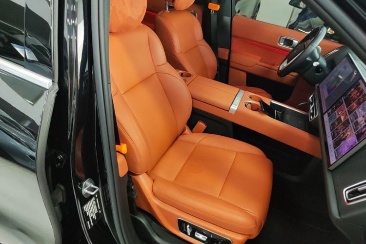 Used Li Auto L8 2023 Pro Model Right Front Seat