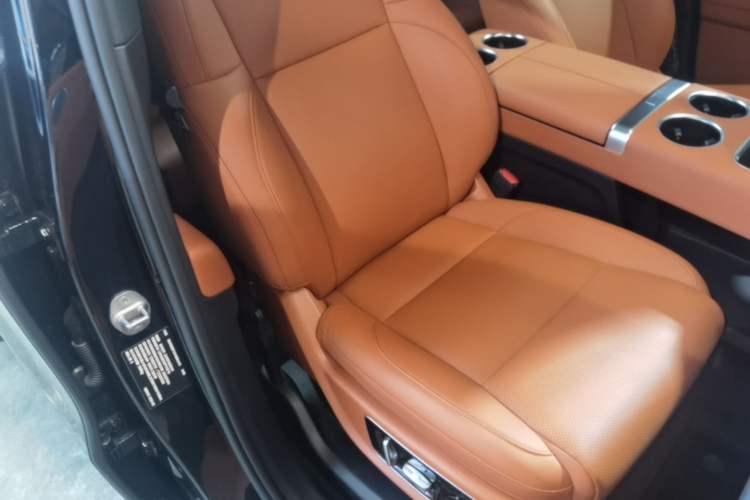 Used Li Auto L8 2023 Air model Right Front Seat