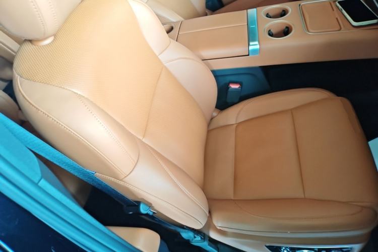 Used Li Auto L8 2023 Pro Model Right Front Seat