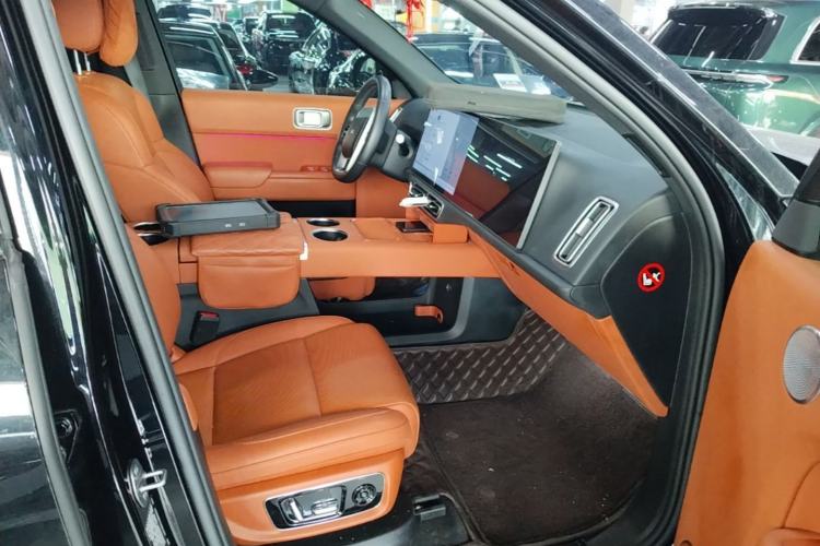 Used Li Auto L8 2023 Max model Right Front Seat