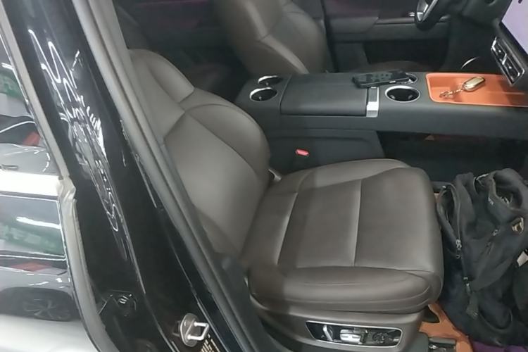 Used Li Auto L8 2023 Pro Model Right Front Seat
