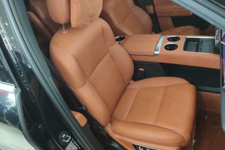 Used Li Auto L8 2023 Pro Model Right Front Seat