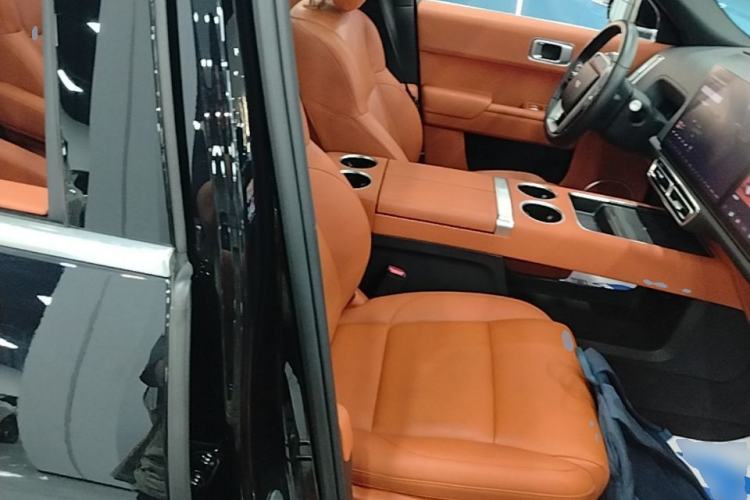 Used Li Auto L8 2023 Pro Model Right Front Seat
