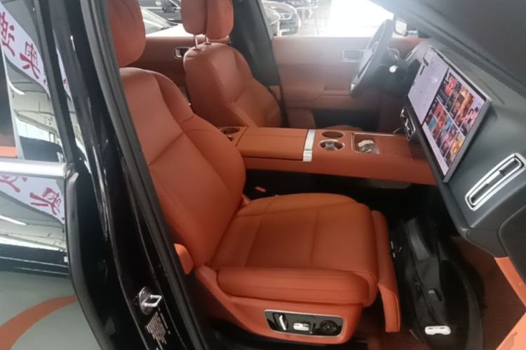 Used Li Auto L8 2023 Pro Model Right Front Seat