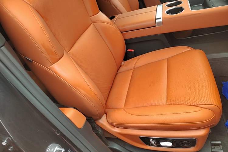 Used Li Auto L8 2023 Pro Model Right Front Seat