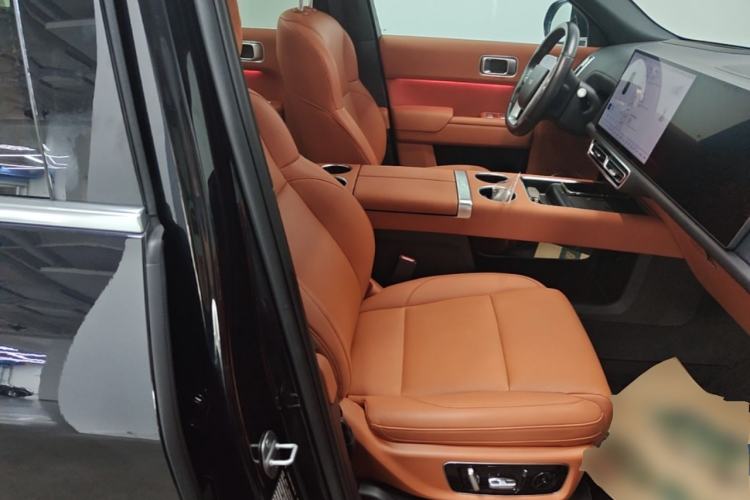 Used Li Auto L8 2023 Pro Model Right Front Seat