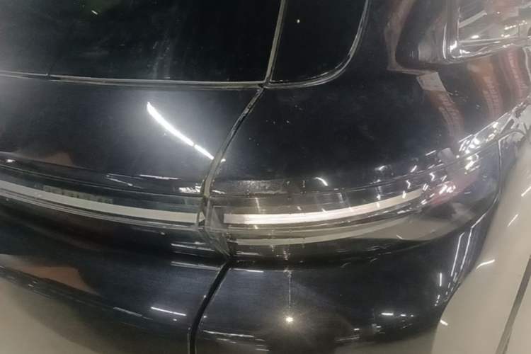 Used Li Auto L8 2023 Air model Right Rear Taillight