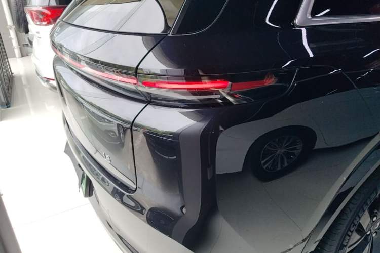 Used Li Auto L8 2023 Pro Model Right Rear Taillight