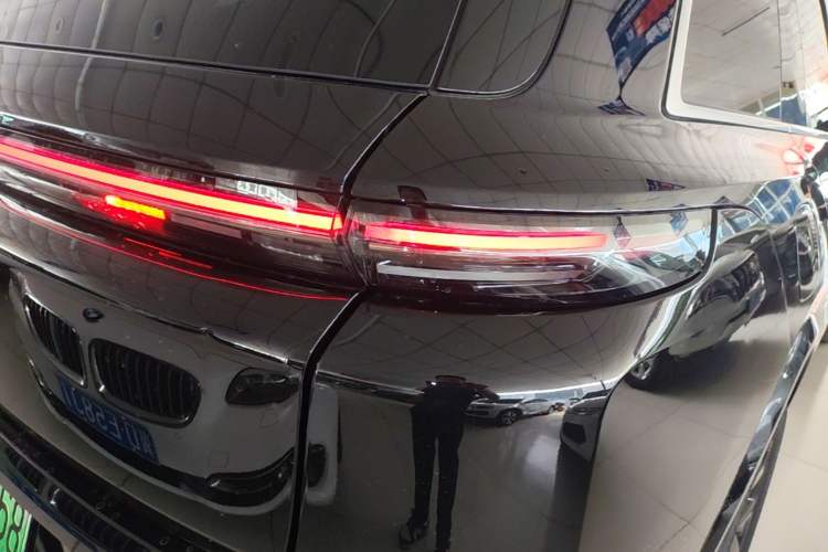 Used Li Auto L8 2023 Air model Right Rear Taillight