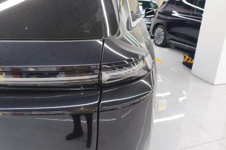 Used Li Auto L8 2023 Pro Model Right Rear Taillight