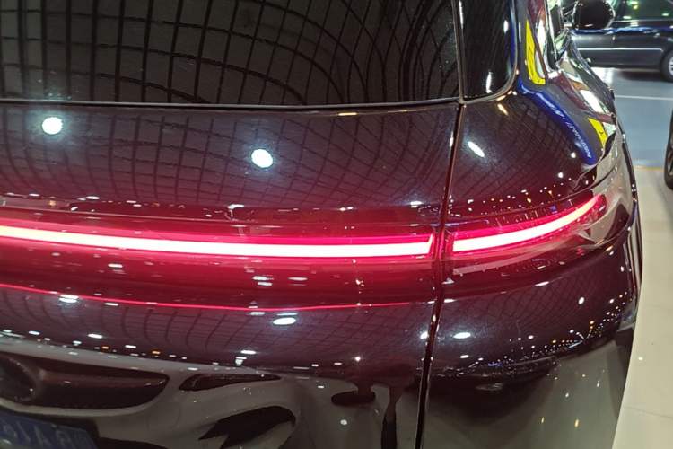 Used Li Auto L8 2023 Pro Model Right Rear Taillight