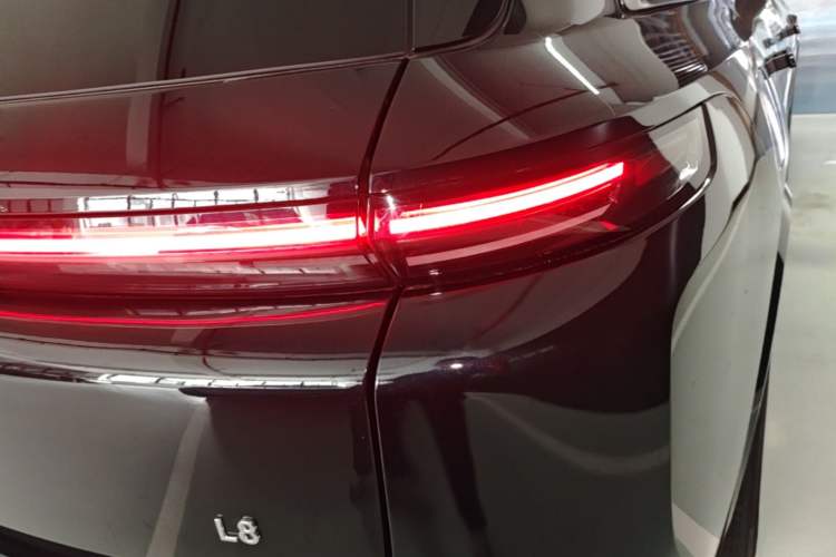 Used Li Auto L8 2023 Air model Right Rear Taillight