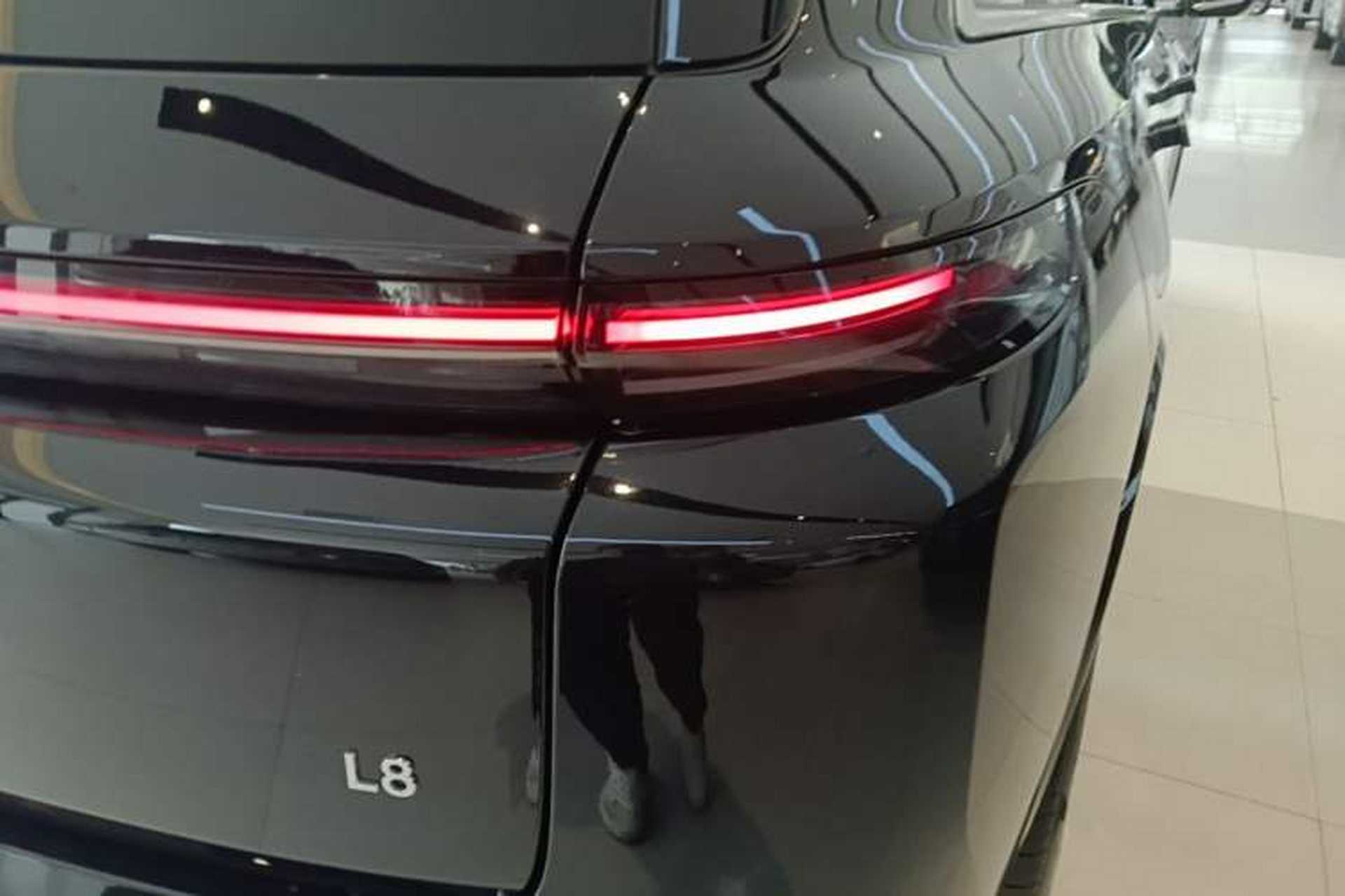 Used Li Auto L8 2023 Air model Right Rear Taillight