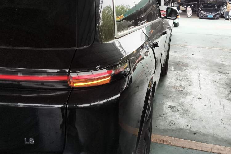 Used Li Auto L8 2023 Pro Model Right Rear Taillight
