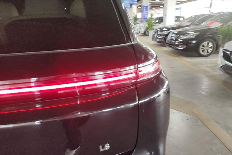 Used Li Auto L8 2023 Pro Model Right Rear Taillight