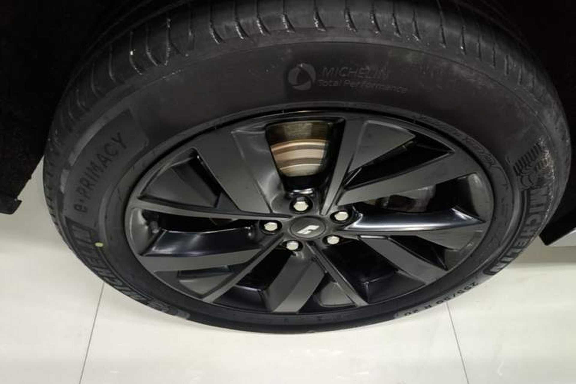 Used Li Auto L8 2023 Pro Model Right Rear Wheel Hub