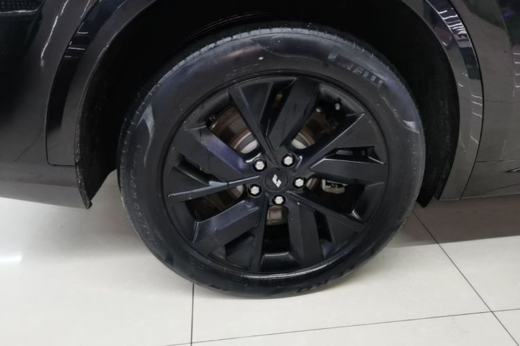 Used Li Auto L8 2023 Air model Right Rear Wheel Hub