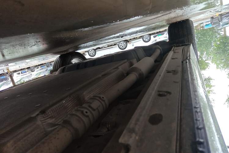 Used Li Auto L8 2023 Pro Model Right Side Sill