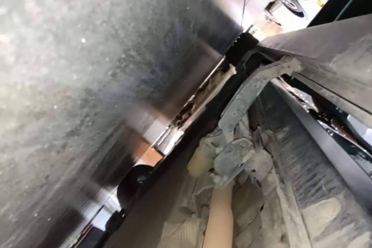 Used Li Auto L8 2023 Pro Model Right Side Sill