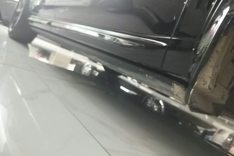 Used Li Auto L8 2023 Pro Model Right Side Sill